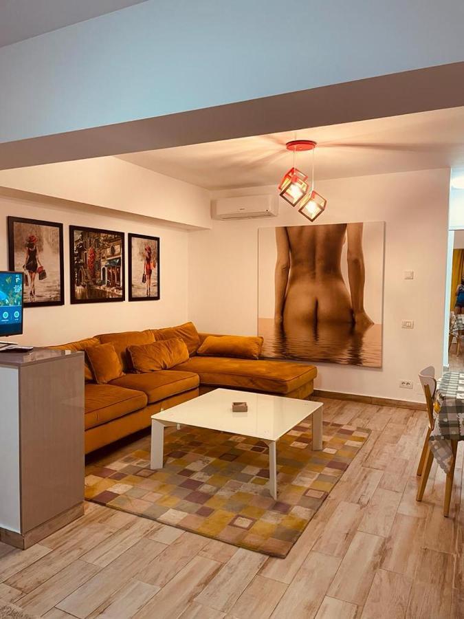 Rohan Studio One Aparthotel Năvodari Buitenkant foto