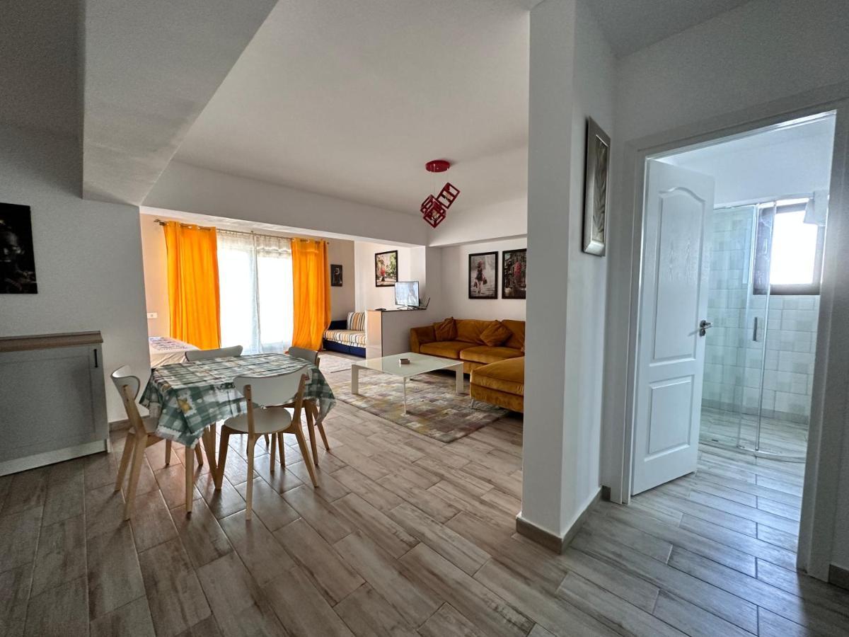 Rohan Studio One Aparthotel Năvodari Buitenkant foto
