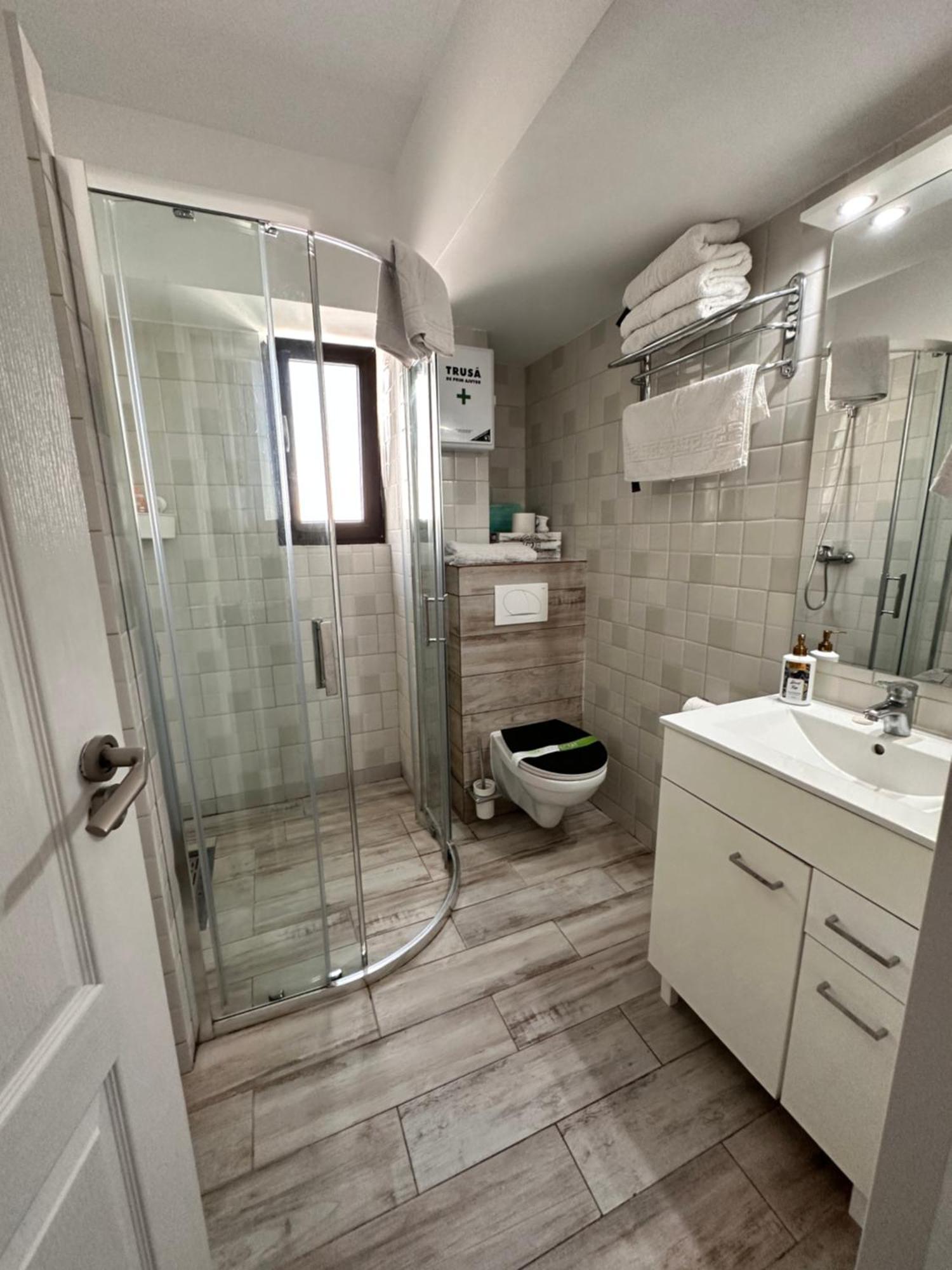 Rohan Studio One Aparthotel Năvodari Buitenkant foto