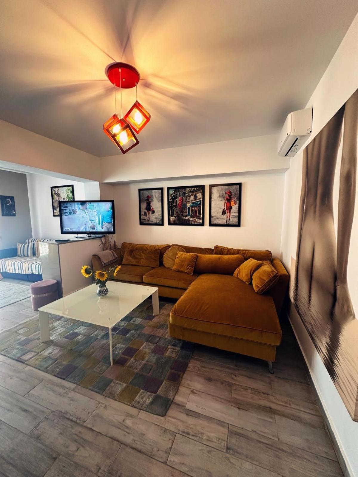 Rohan Studio One Aparthotel Năvodari Buitenkant foto